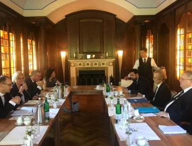 Αντίστροφη μέτρηση για το Σκοπιανό με «άρωμα» Βερολίνου